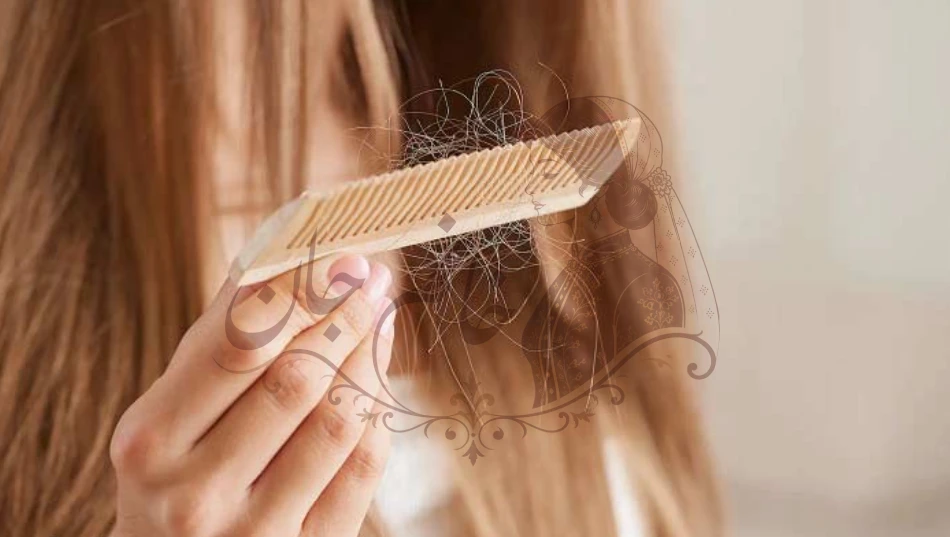 از کجا بفهمیم ریزش مو واقعاً هورمونی است؟