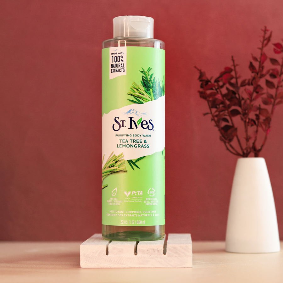st-ives-tea-tree شامپو بدن حاوی چای سبز و گیاه لیمو سینت ایوز - Image 1
